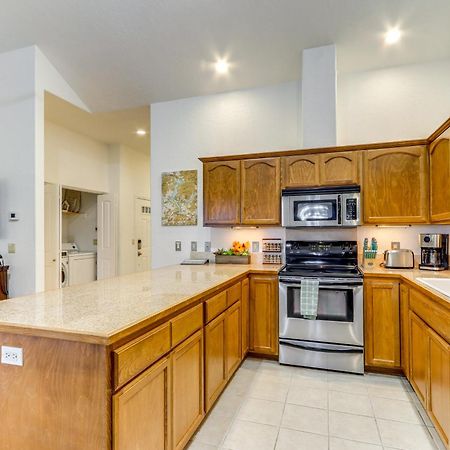 Modern Coeur Dalene Getaway Condo Walk Downtown! Coeur d'Alene Exterior foto