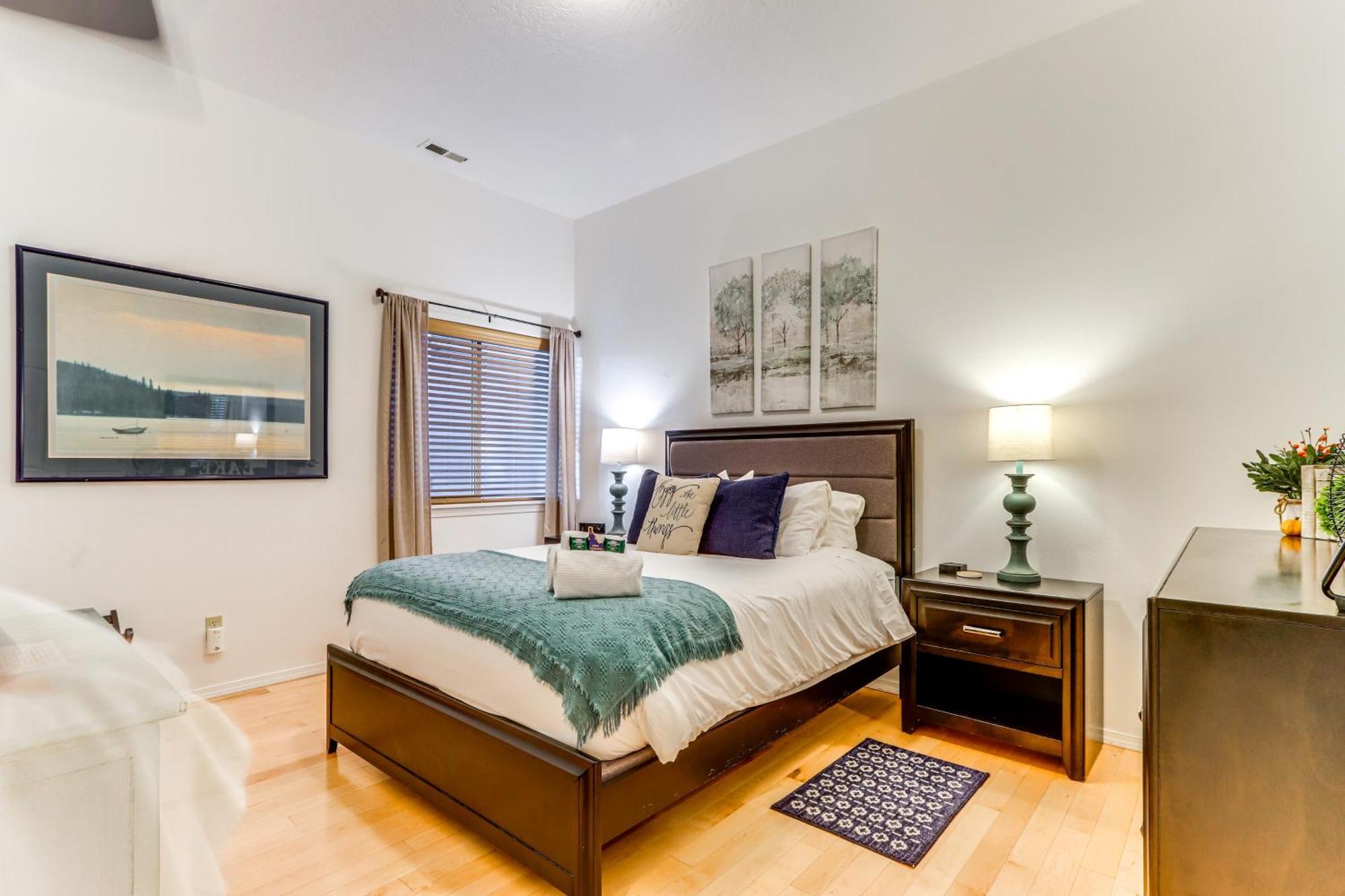 Modern Coeur Dalene Getaway Condo Walk Downtown! Coeur d'Alene Exterior foto