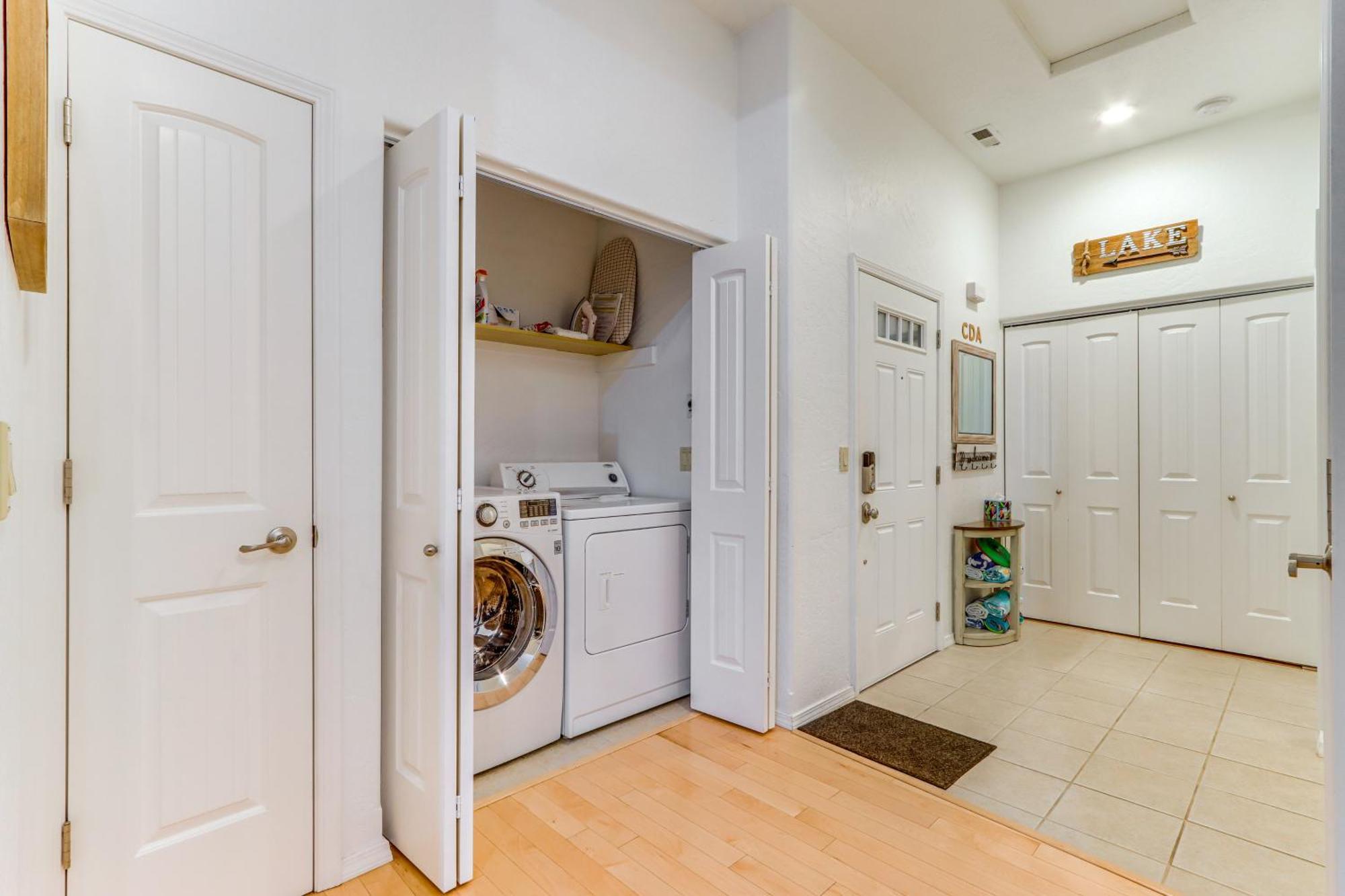 Modern Coeur Dalene Getaway Condo Walk Downtown! Coeur d'Alene Exterior foto
