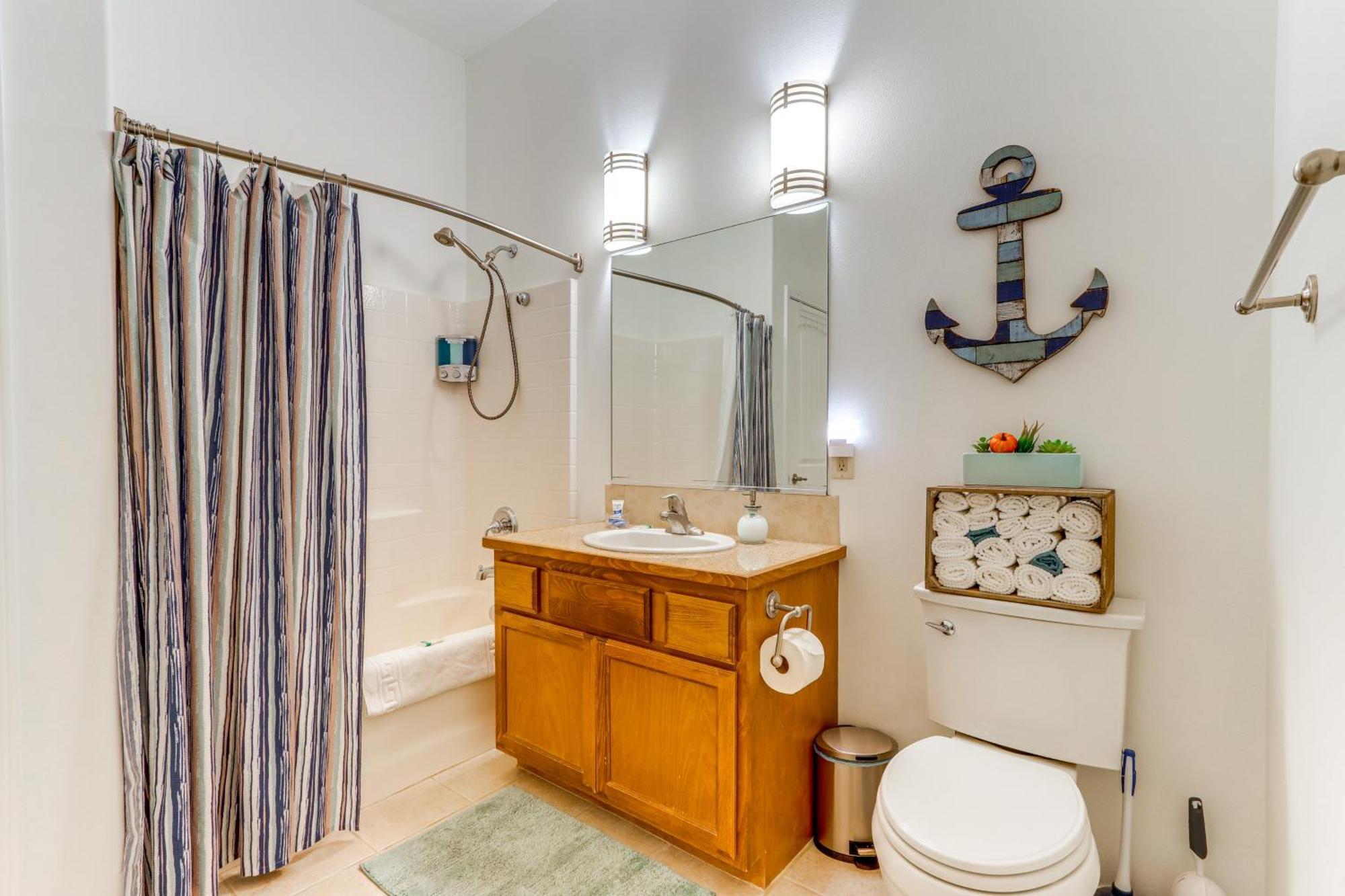 Modern Coeur Dalene Getaway Condo Walk Downtown! Coeur d'Alene Exterior foto